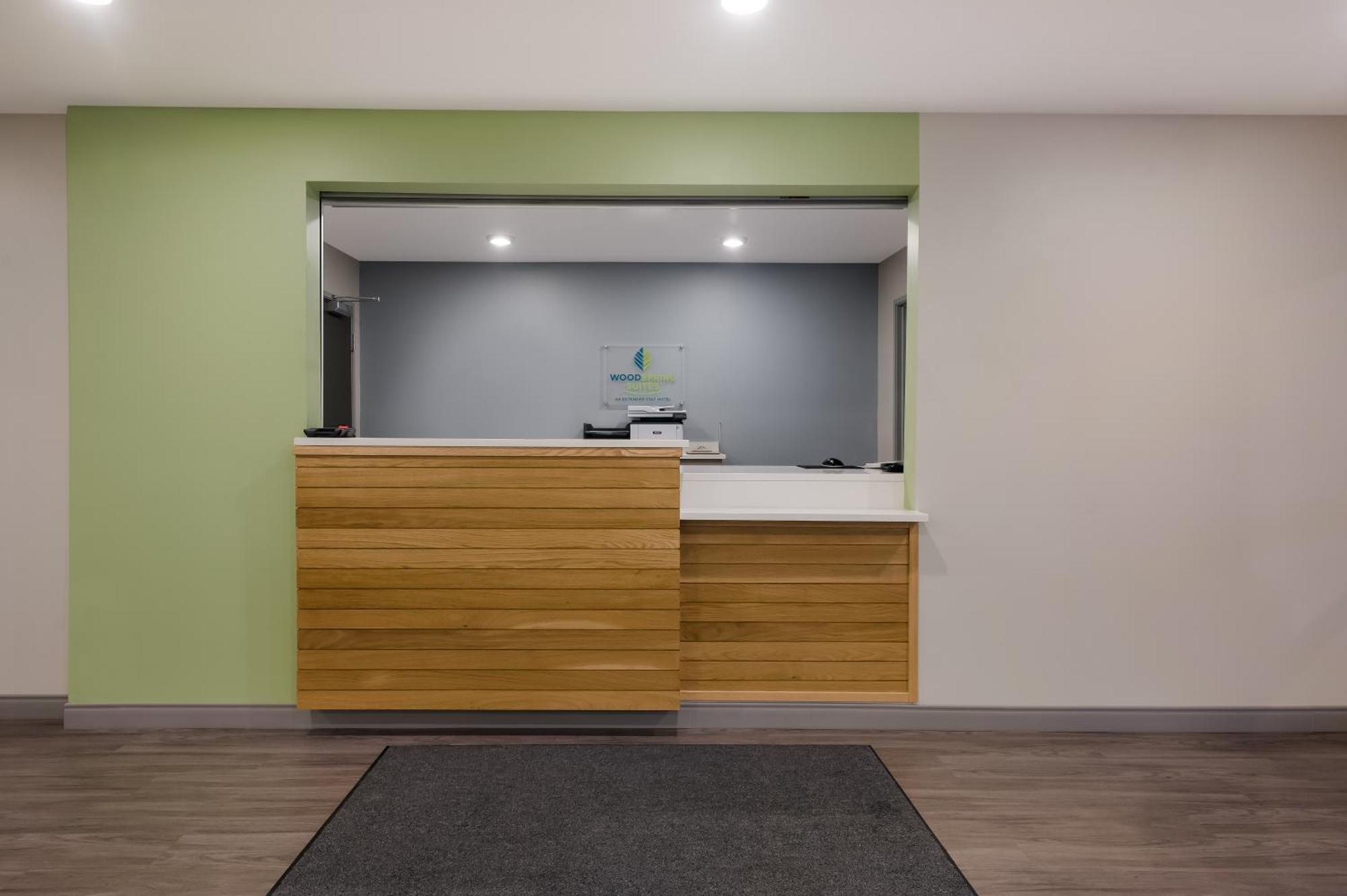 Woodspring Suites Charlotte Airport Екстериор снимка